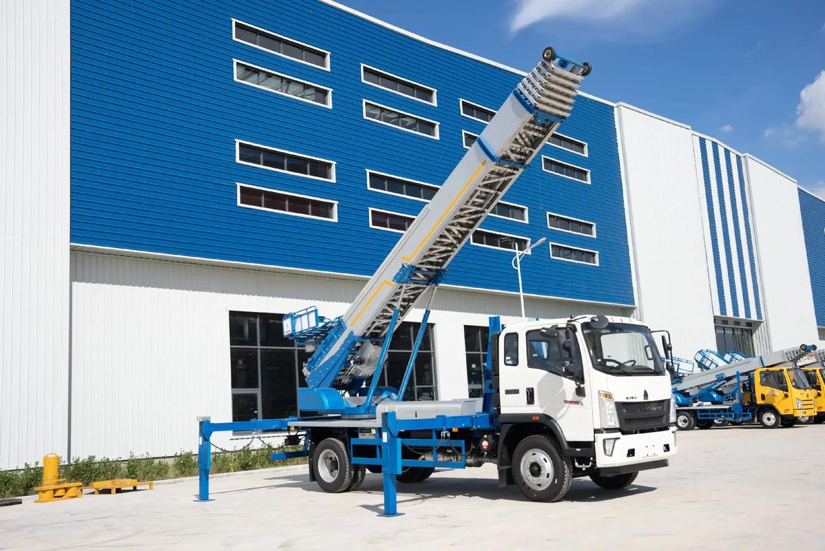 冠县小型云梯车上料车租赁多少钱