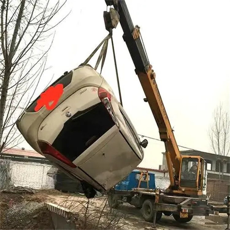 冠县随时待命，吊车24小时道路救援服务全解析